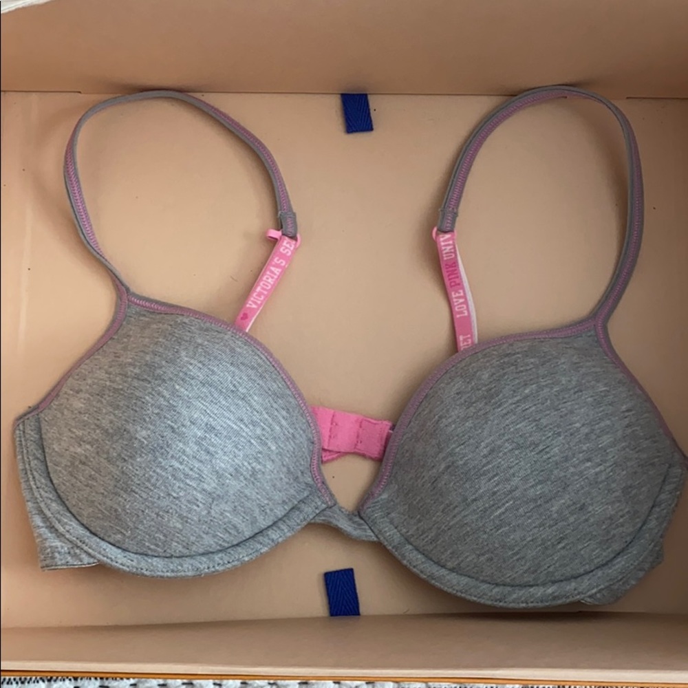 Pink By Victoria’s Secret TShirt Bra